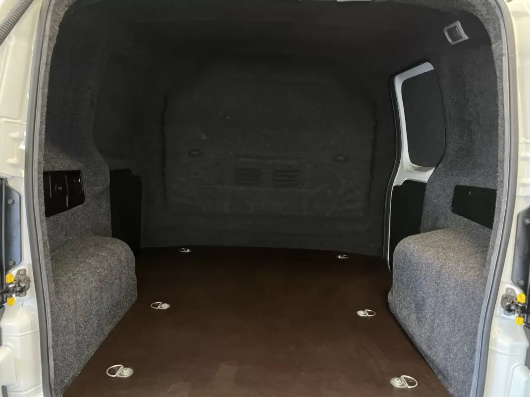 Fiat FIORINO 1.3 M-JET C/AC 2020 - 12500 EUR, 133060 km - AUTO.MOTO.pt - 133060km - foto 12 de 12