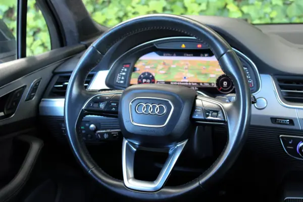 Audi Q7 2017 - 44900 EUR, 139500 km - AUTO.MOTO.pt - 139500km - foto 15 de 26