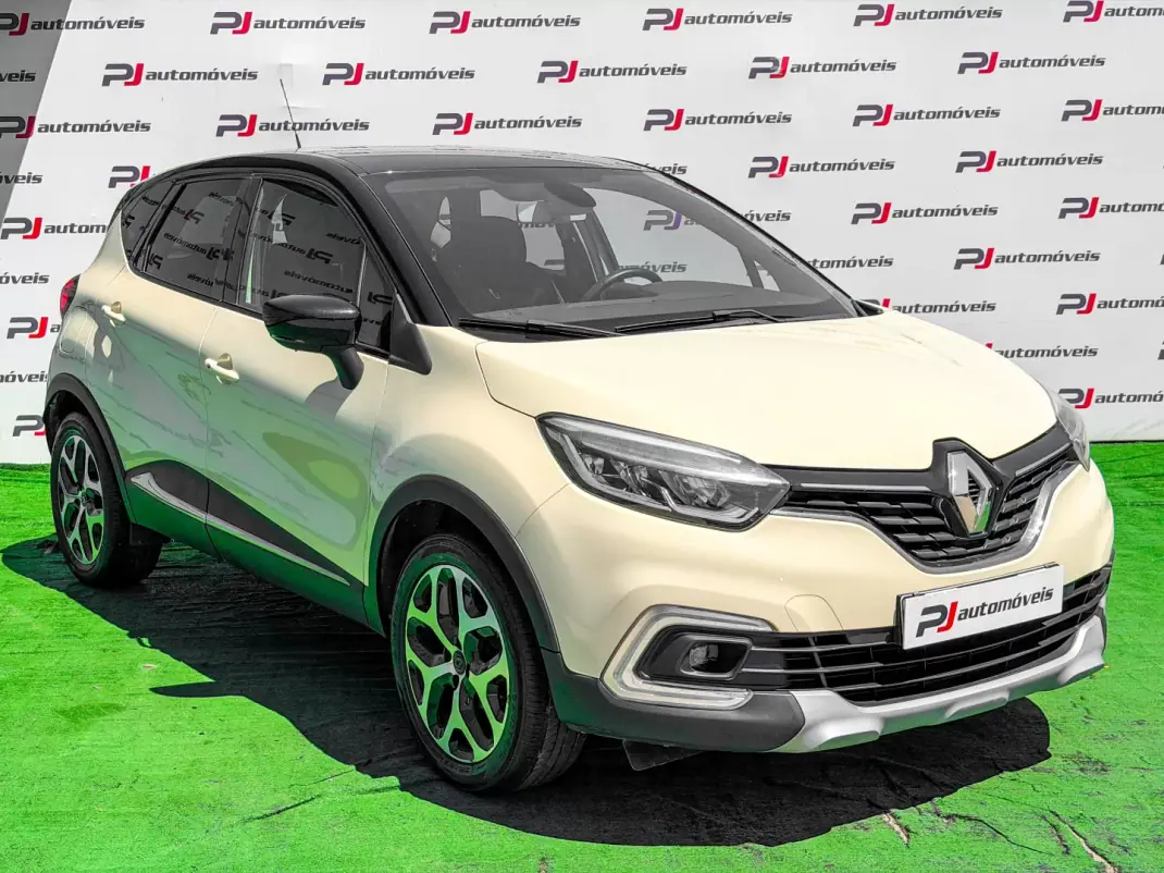 Renault Captur 2019 - 12750 EUR, 68000 km - 68000km - foto 6 de 26