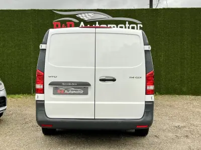 Mercedes-Benz Vito 114 CDi 3 lugares 2019 - 23900 EUR, 69000 km - AUTO.MOTO.pt - 69000km - foto 5 de 14