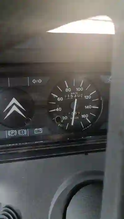 Citroën Visa 1986 - 1600 EUR, 115000 km - AUTO.MOTO.pt - 115000km - foto 4 de 7