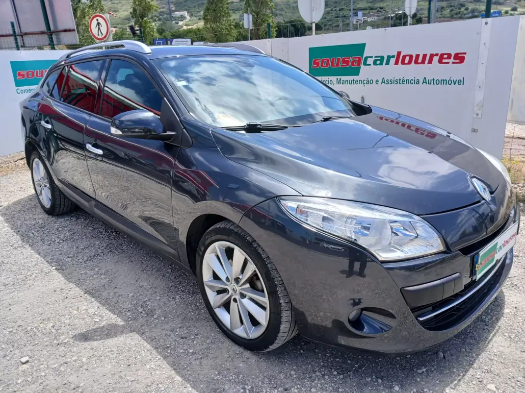 Renault Mégane Sport Tourer 2010 - 6350 EUR, 169329 km - AUTO.MOTO.pt - 169329km - foto 4 de 24