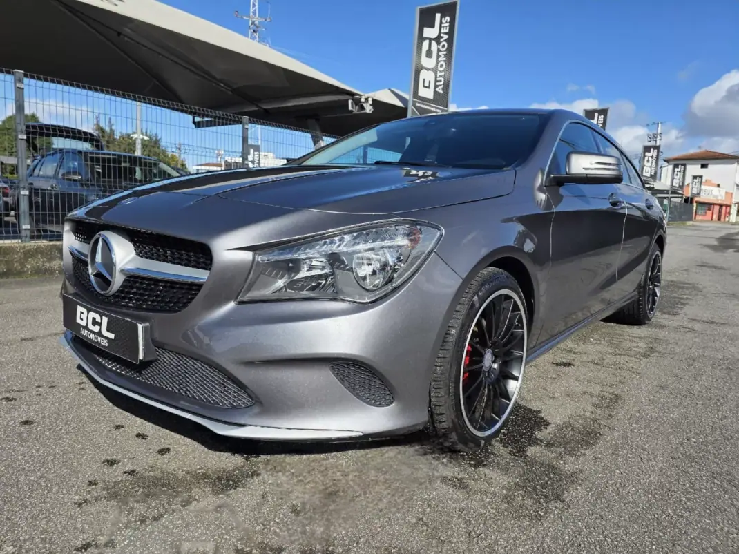 Mercedes-Benz CLA 180 2016 - 16990 EUR, 169000 km - AUTO.MOTO.pt - 169000km - foto 8 de 33