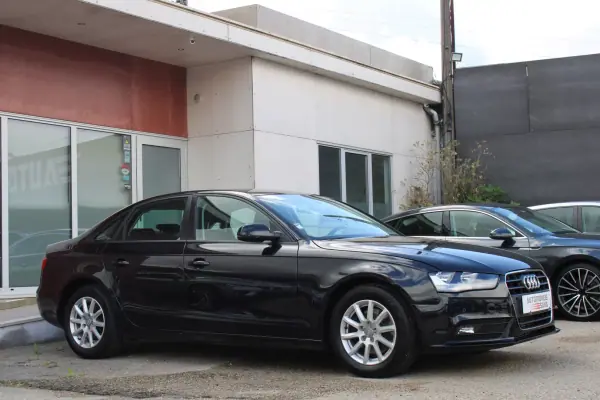 Audi A4 2014 - 14990 EUR, 168000 km - AUTO.MOTO.pt - 168000km - foto 7 de 25