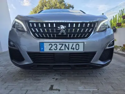 Peugeot 3008 2019 - 13900 EUR, 198000 km - AUTO.MOTO.pt - 198000km - foto 12 de 58