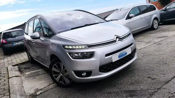 Citroën C4 Grand Picasso 2015 - 10900 EUR, 190000 km - AUTO.MOTO.pt - 190000km - foto 15 de 20