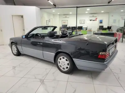 Mercedes-Benz E 220 1995 - 20500 EUR, 210000 km - 210000km - foto 17 de 46