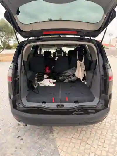 Ford S-Max 2007 - 6000 EUR, 242000 km - AUTO.MOTO.pt - 242000km - foto 5 de 9