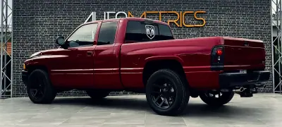 Dodge RAM 1998 - 24900 EUR, 110000 km - AUTO.MOTO.pt - 110000km - foto 6 de 17