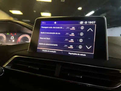 Peugeot 3008 2018 - 13990 EUR, 119000 km - 119000km - foto 23 de 38