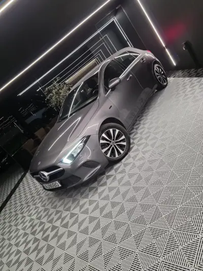 Mercedes-Benz A 250e 2021 - 24750 EUR, 129000 km - AUTO.MOTO.pt - 129000km - foto 5 de 25