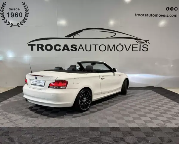 BMW 118 2011 - 13500 EUR, 231200 km - AUTO.MOTO.pt - 231200km - foto 31 de 32