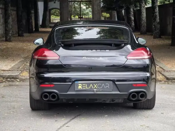 Porsche Panamera 2015 - 38499 EUR, 165000 km - AUTO.MOTO.pt - 165000km - foto 9 de 39