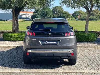 Peugeot 3008 2022 - 22900 EUR, 46000 km - 46000km - foto 7 de 37