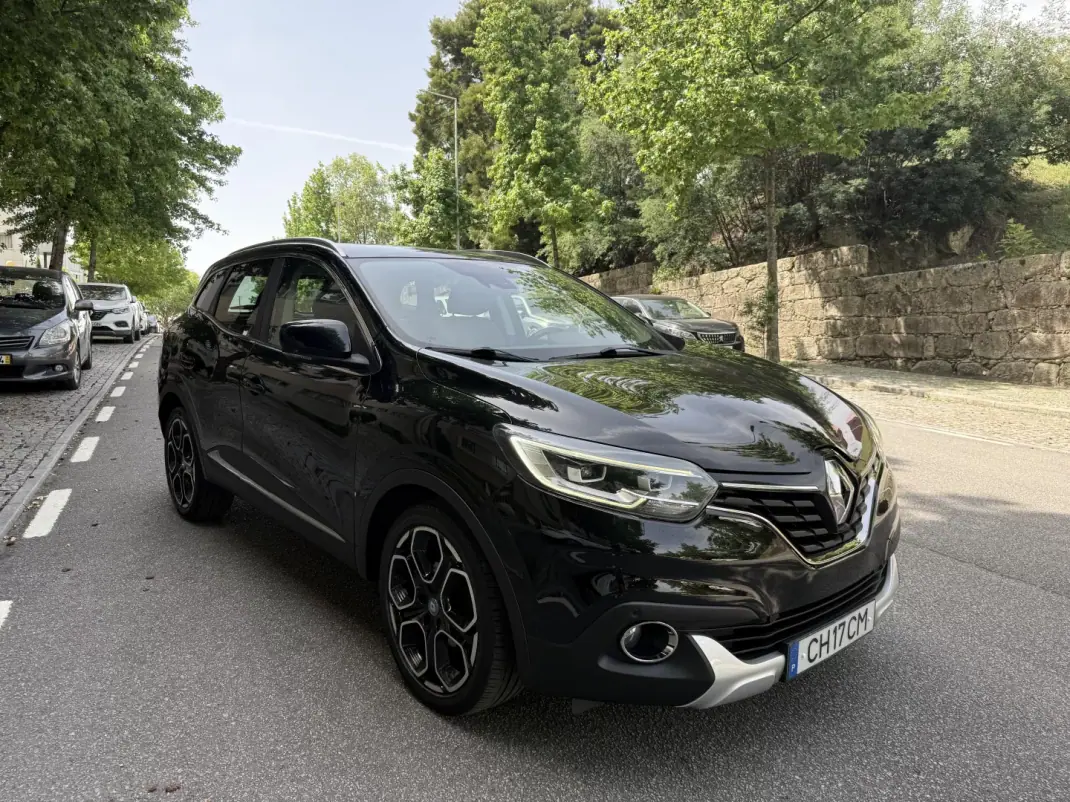 Renault Kadjar 2018 - 15950 EUR, 160000 km - AUTO.MOTO.pt - 160000km - foto 2 de 12