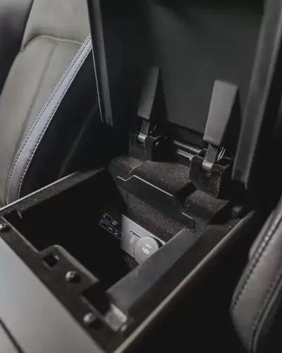 Jaguar F-Type 2018 - 45950 EUR, 78000 km - AUTO.MOTO.pt - 78000km - foto 22 de 31