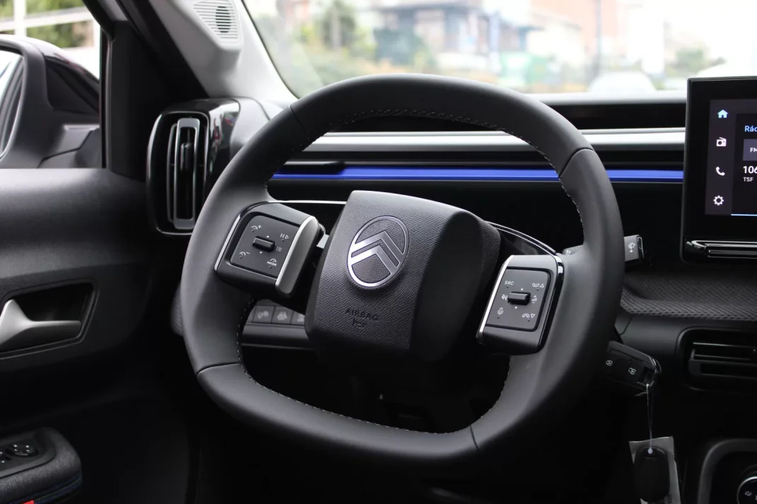 Citroën C3 2025 - 20900 EUR, 1769 km - AUTO.MOTO.pt - 1769km - foto 14 de 20