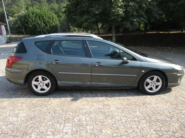 Peugeot 407 SW 2008 - 3999 EUR, 218000 km - AUTO.MOTO.pt - 218000km - foto 7 de 16