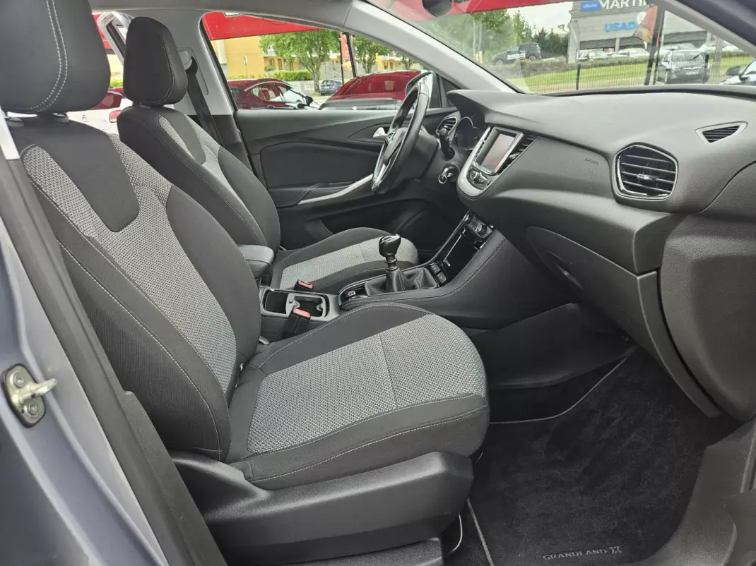 Opel Grandland X 2020 - 18800 EUR, 53900 km - AUTO.MOTO.pt - 53900km - foto 13 de 41