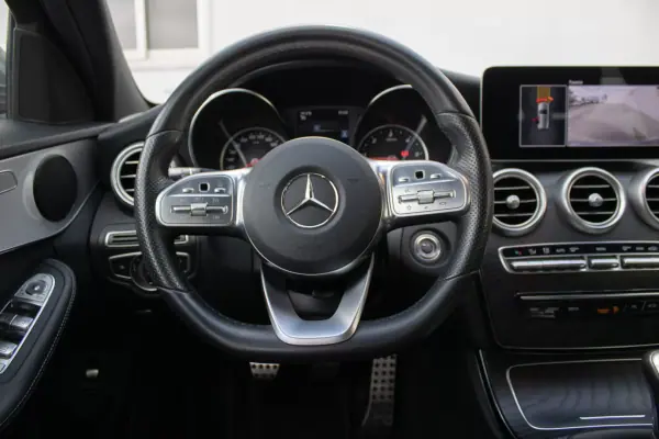 Mercedes-Benz C 200 2019 - 21990 EUR, 150000 km - AUTO.MOTO.pt - 150000km - foto 22 de 44
