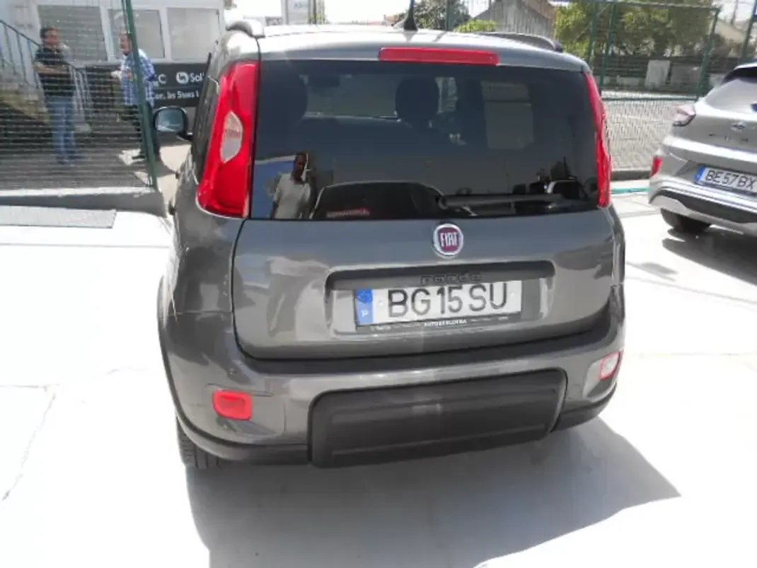 Fiat Panda 2024 - 12900 EUR, 19045 km - AUTO.MOTO.pt - 19045km - foto 5 de 13