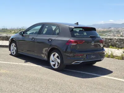 Volkswagen Golf 2020 - 23890 EUR, 47169 km - AUTO.MOTO.pt - 47169km - foto 6 de 36