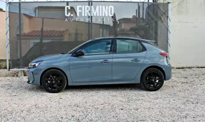 Opel Corsa 2025 - 18350 EUR, 18767 km - AUTO.MOTO.pt - 18767km - foto 9 de 28