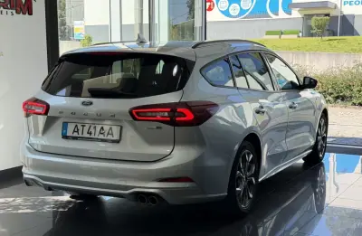 Ford Focus SW 2022 - 13999 EUR, 112017 km - 112017km - foto 4 de 32