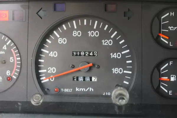 Toyota Land Cruiser 1994 - 38000 EUR, 318000 km - AUTO.MOTO.pt - 318000km - foto 41 de 46