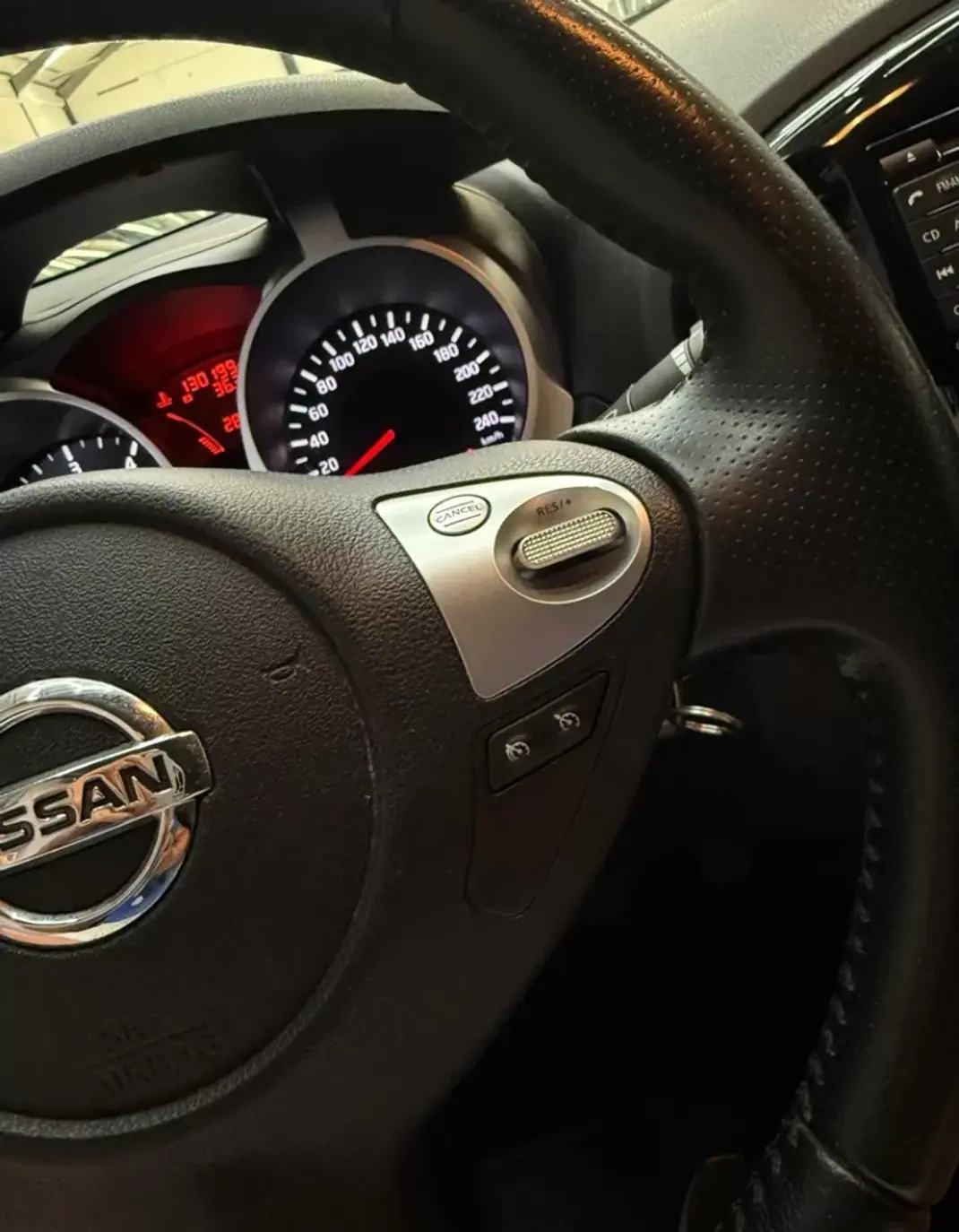 Nissan Juke 2014 - 11850 EUR, 130199 km - 130199km - foto 30 de 35