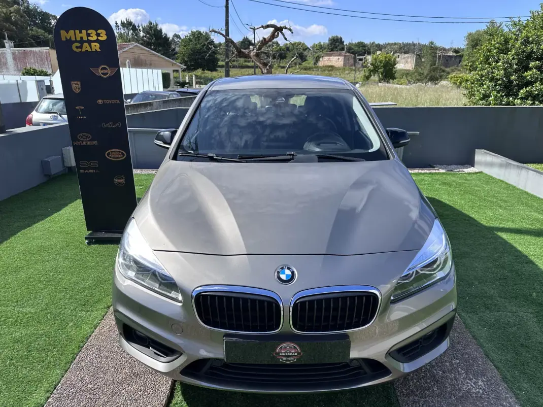 BMW 218 Active Tourer 2014 - 13900 EUR, 150000 km - AUTO.MOTO.pt - 150000km - foto 5 de 64