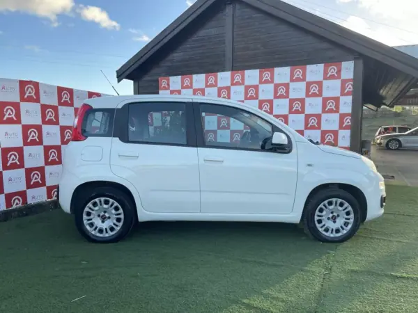 Fiat Panda 2021 - 11490 EUR, 65600 km - AUTO.MOTO.pt - 65600km - foto 2 de 15
