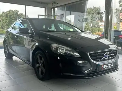 Volvo V40 Cross Country 2013 - 8750 EUR, 292850 km - 292850km - foto 4 de 34