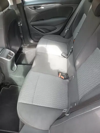Opel Insignia Sports Tourer 2020 - 13000 EUR, 208000 km - 208000km - foto 12 de 19