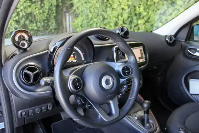 Smart ForFour 2020 - 12500 EUR, 34500 km - 34500km - foto 12 de 17