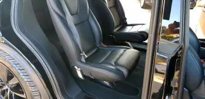 Tesla Model X 2019 - 59990 EUR, 179000 km - AUTO.MOTO.pt - 179000km - foto 23 de 61