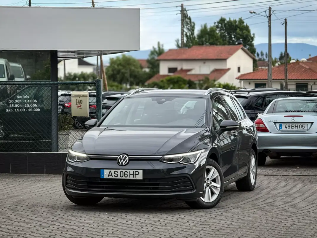 Volkswagen Golf 2022 - 18880 EUR, 173000 km - AUTO.MOTO.pt - 173000km - foto 1 de 11
