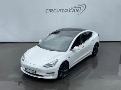 Tesla Model 3 2020 - 25995 EUR, 80043 km - AUTO.MOTO.pt - 80043km - foto 6 de 43
