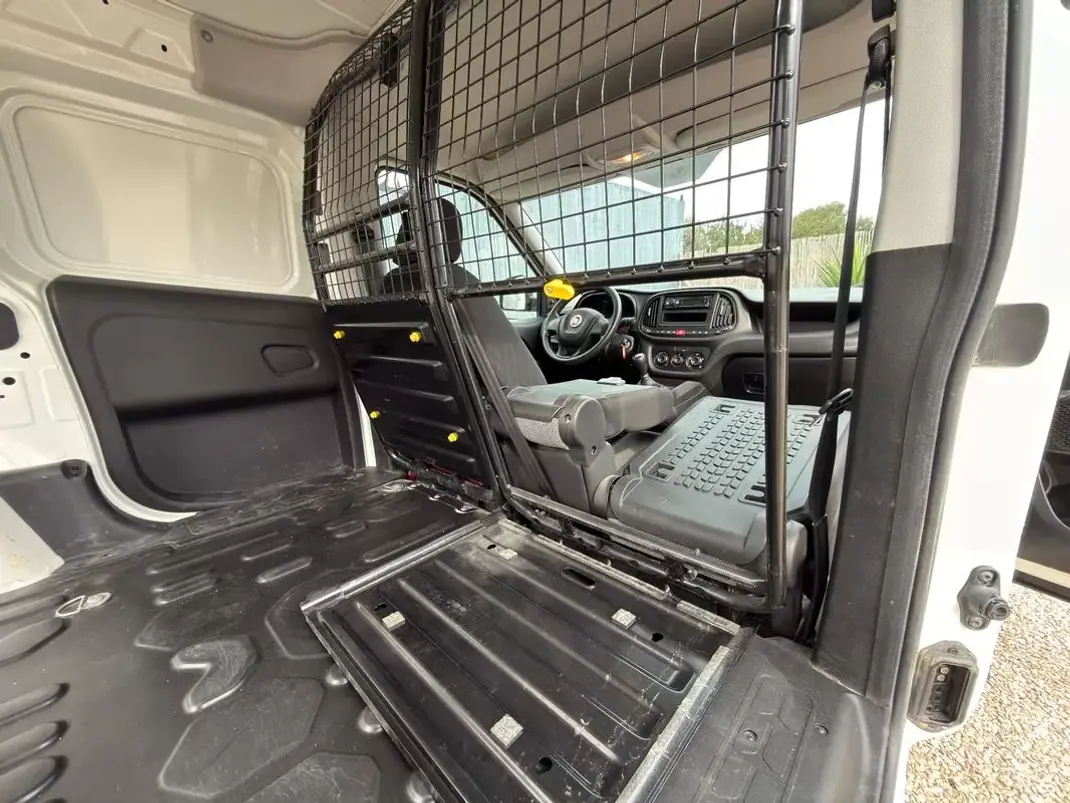 Fiat DOBLO MULTIJET COM IVA 3Lug 2021 - 10900 EUR, 129990 km - AUTO.MOTO.pt - 129990km - foto 12 de 19