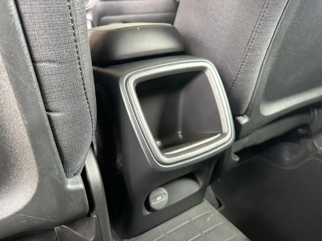 Volvo XC 40 2019 - 24900 EUR, 91623 km - AUTO.MOTO.pt - 91623km - foto 27 de 29
