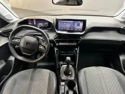 Peugeot 208 2024 - 16500 EUR, 65500 km - 65500km - foto 25 de 29