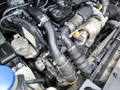 Citroën Berlingo 1.6 HDI L2 3L FRIO + ISOTERMICA 2016 - 14950 EUR, 292742 km - AUTO.MOTO.pt - 292742km - foto 40 de 43