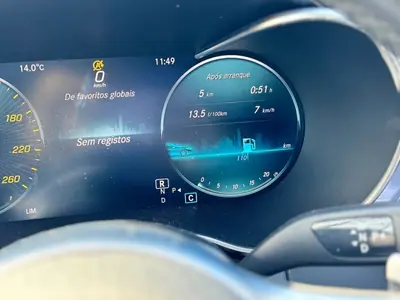 Mercedes-Benz C 220 2018 - 32500 EUR, 120400 km - AUTO.MOTO.pt - 120400km - foto 18 de 40
