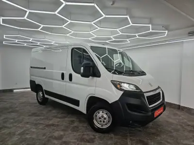 Peugeot BOXER 2.0 BlueHDi 435 L4H2 Premium 2017 - 15990 EUR, 168872 km - AUTO.MOTO.pt - 168872km - foto 4 de 30