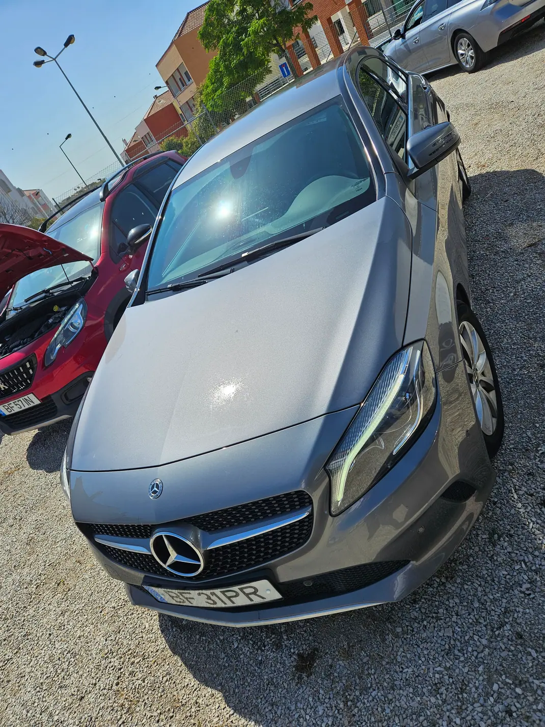 Mercedes-Benz A 180 2018 - 18950 EUR, 142000 km - AUTO.MOTO.pt - 142000km - foto 1 de 5