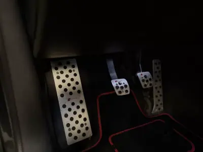 Audi A3 2007 - 7990 EUR, 238000 km - AUTO.MOTO.pt - 238000km - foto 19 de 19