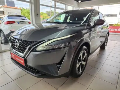 Nissan Qashqai 2022 - 20500 EUR, 63500 km - AUTO.MOTO.pt - 63500km - foto 5 de 39