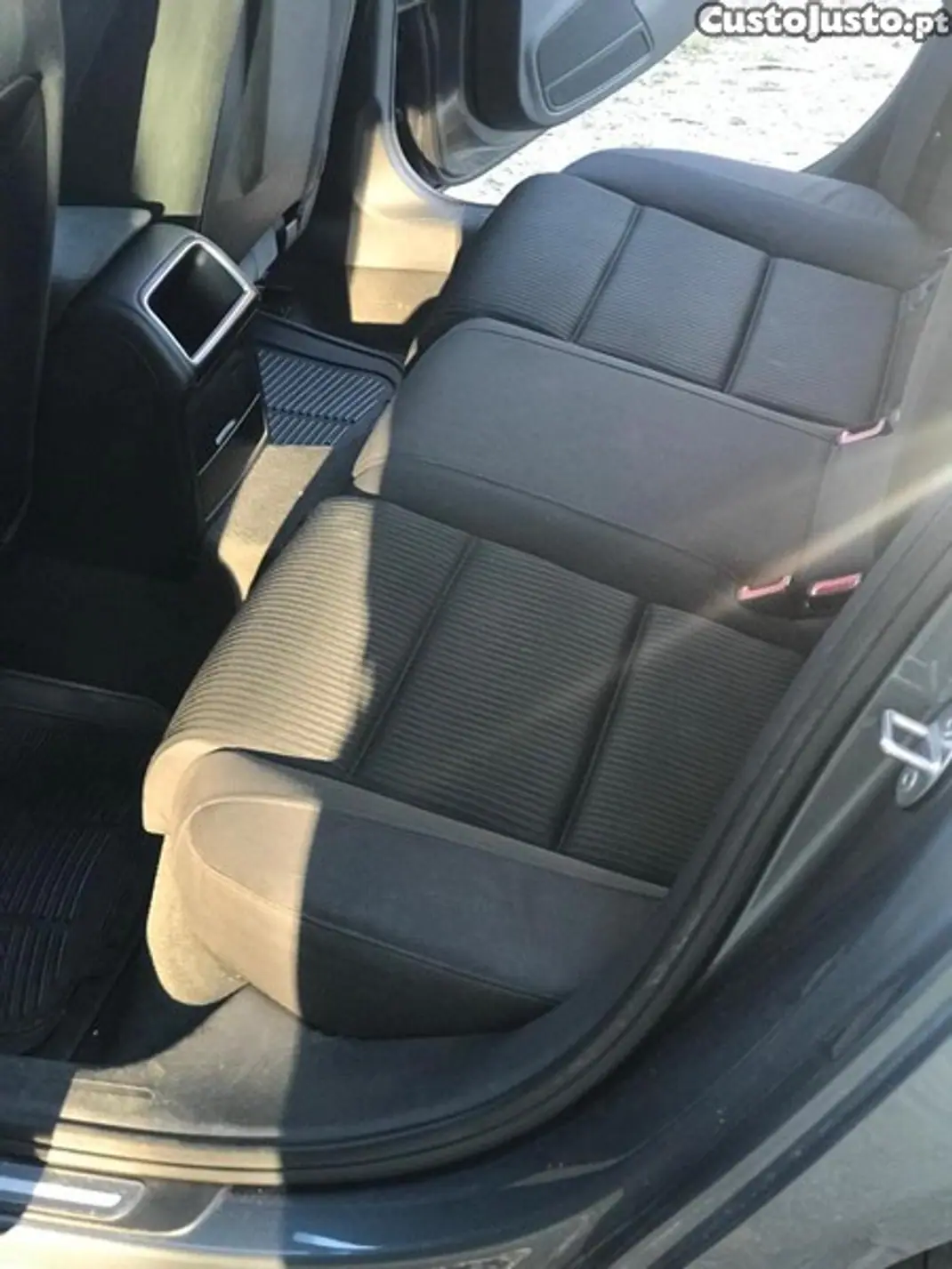 Audi A4 2013 - 8000 EUR, 374147 km - 374147km - foto 6 de 7