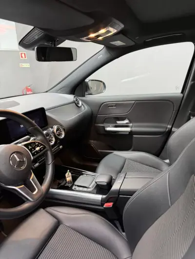 Mercedes-Benz EQA 2021 - 31250 EUR, 49100 km - AUTO.MOTO.pt - 49100km - foto 7 de 13