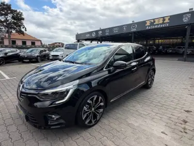 Renault Clio 2022 - 74180km